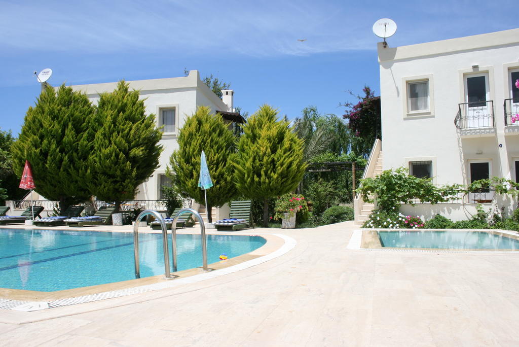 Aparthotel Paradise Garden Gumusluk Evleri Extérieur photo