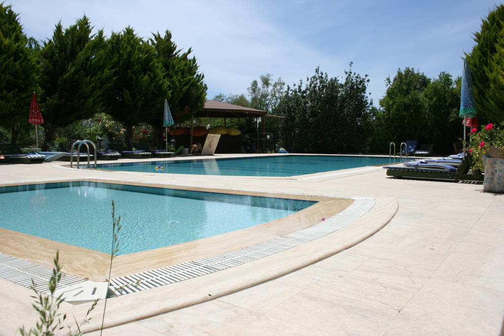 Aparthotel Paradise Garden Gumusluk Evleri Extérieur photo