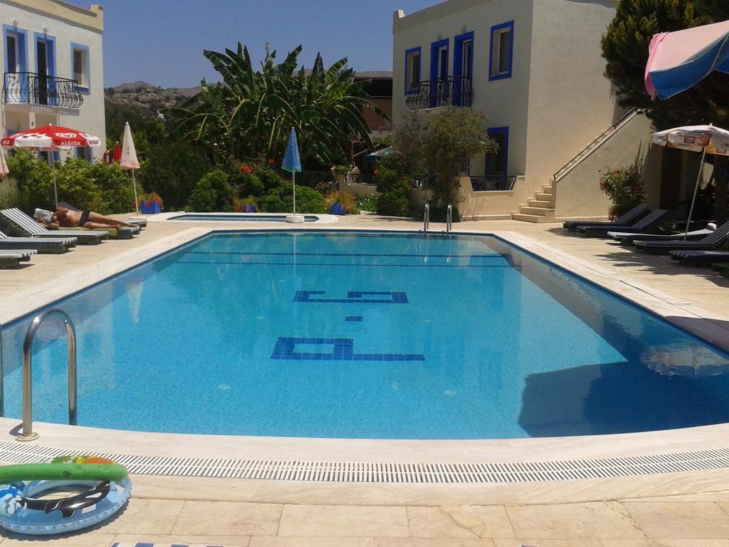Aparthotel Paradise Garden Gumusluk Evleri Extérieur photo