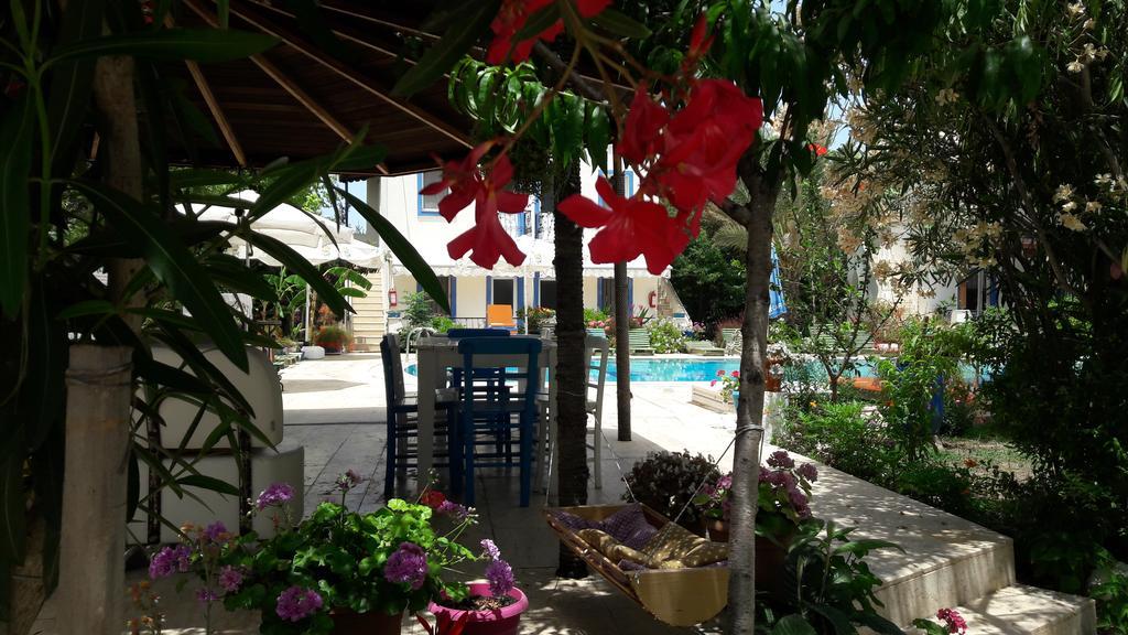 Aparthotel Paradise Garden Gumusluk Evleri Extérieur photo