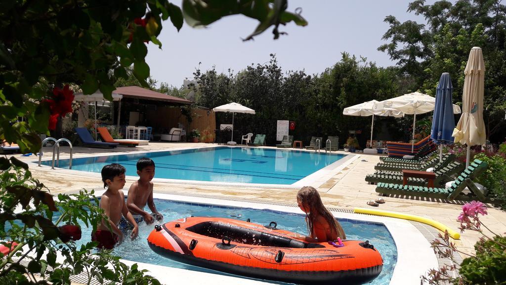 Aparthotel Paradise Garden Gumusluk Evleri Extérieur photo