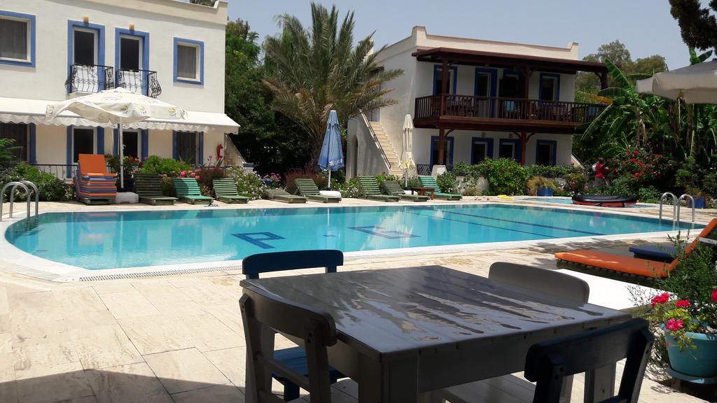 Aparthotel Paradise Garden Gumusluk Evleri Extérieur photo